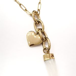 Collana catena graffetta con cuore bombato e corno bianco