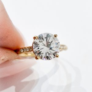 Anello solitario luxury