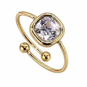 Anello quadrato bianco