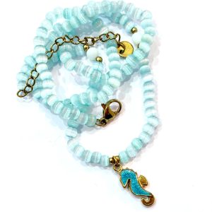 Collana acqua marina con cavalluccio marino smaltato azzurro