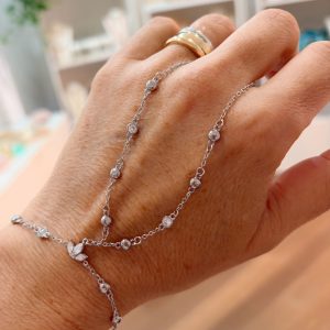 Baciamano (silver)