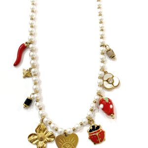 Collana perle con ciondoli