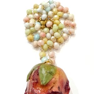 Collana bocciolo rosa catena multicolor pastello (collezione Parigi)