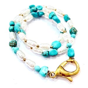 Collana pietre azzurre e perle