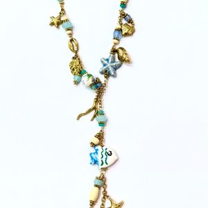 Collana modello a V stella marina e pesciolino azzurro